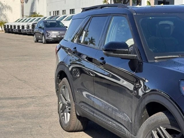 2026 Ford Explorer 6th Gen - Image 5 of 12