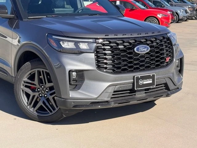 2026 Ford Explorer 6th Gen - Image 3 of 12