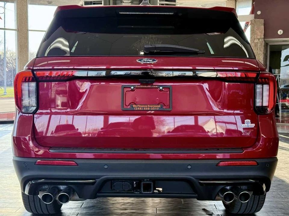 2026 Ford Explorer 6th Gen - Image 8 of 21