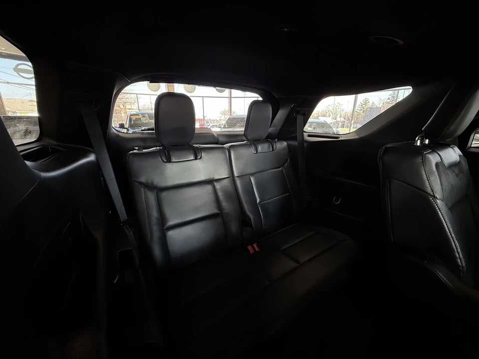 2026 Ford Explorer 6th Gen - Image 15 of 21