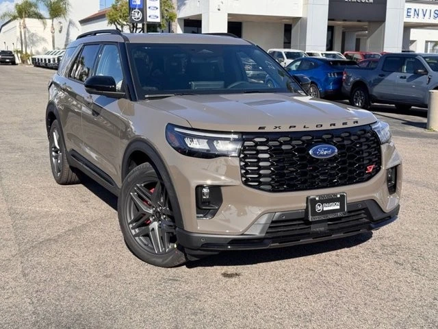 2026 Ford Explorer 6th Gen - Image 2 of 12