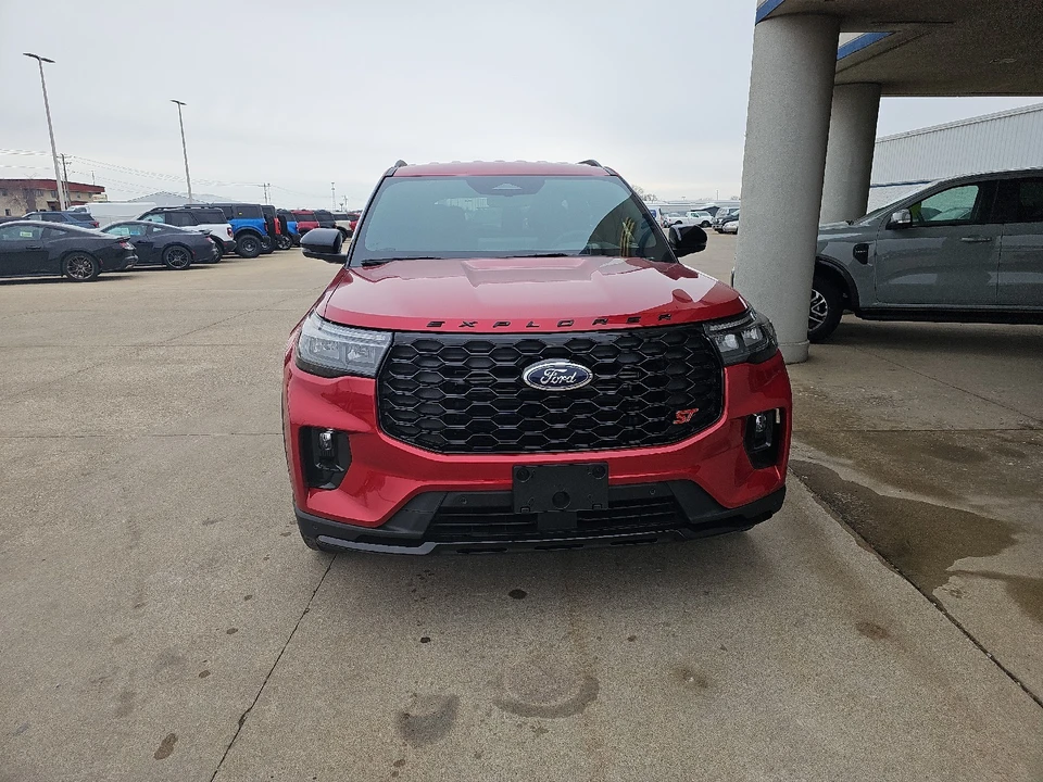 2026 Ford Explorer 6th Gen - Image 3 of 21