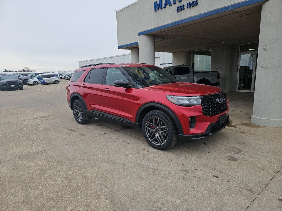 2026 Ford Explorer 6th Gen - Image 2 of 21