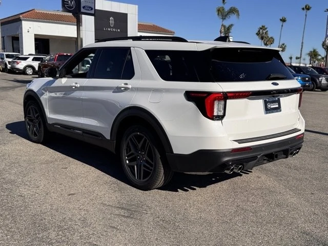 2026 Ford Explorer 6th Gen - Image 10 of 12