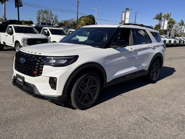 2026 Ford Explorer 6th Gen - Image 7 of 12