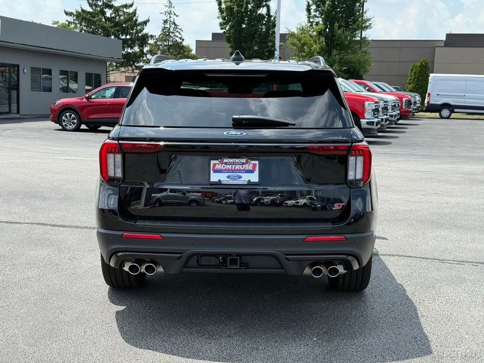 2026 Ford Explorer 6th Gen - Image 5 of 12