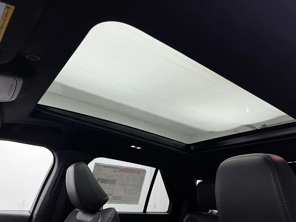2026 Ford Explorer 6th Gen - Image 3 of 12