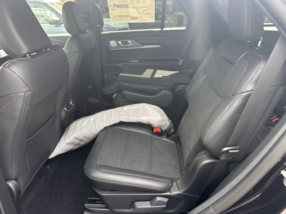 2026 Ford Explorer 6th Gen - Image 11 of 21