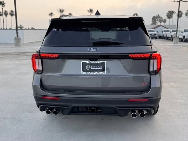2026 Ford Explorer 6th Gen - Image 11 of 12