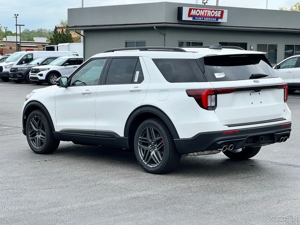 2026 Ford Explorer 6th Gen - Image 3 of 12