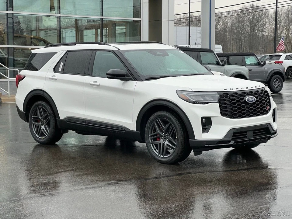 2026 Ford Explorer 6th Gen - Image 9 of 12