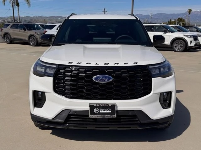 2026 Ford Explorer 6th Gen - Image 6 of 12