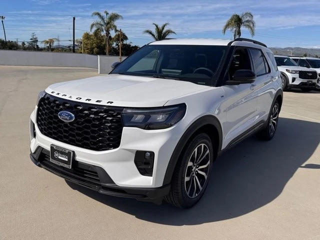 2026 Ford Explorer 6th Gen - Image 7 of 12