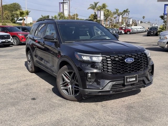 2026 Ford Explorer 6th Gen - Image 2 of 12