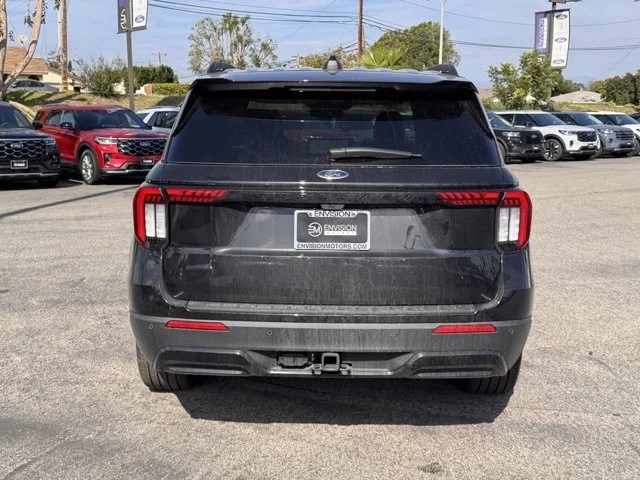 2026 Ford Explorer 6th Gen - Image 11 of 12