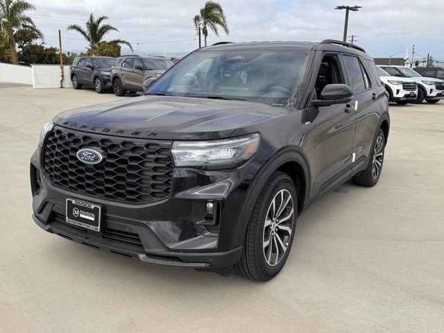 2026 Ford Explorer 6th Gen - Image 7 of 12