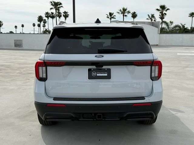 2026 Ford Explorer 6th Gen - Image 10 of 12
