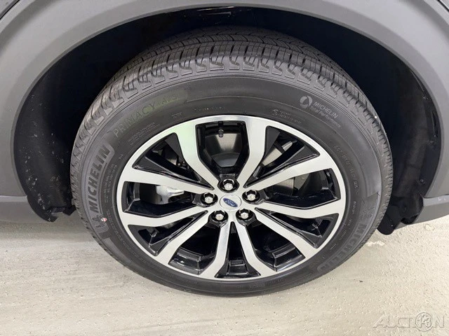 2026 Ford Explorer 6th Gen - Image 4 of 12