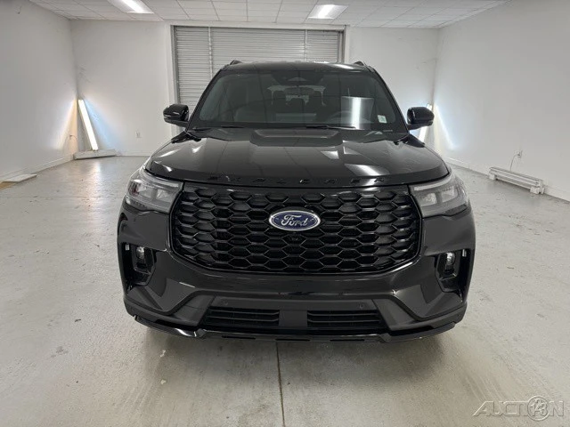 2026 Ford Explorer 6th Gen - Image 2 of 12