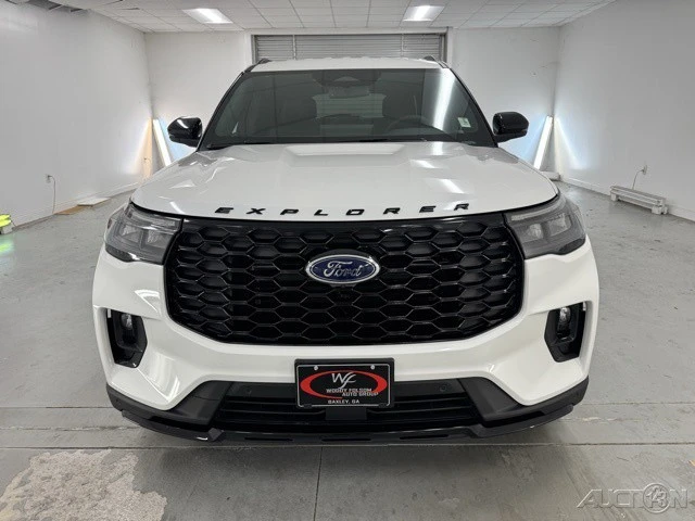 2026 Ford Explorer 6th Gen - Image 2 of 12