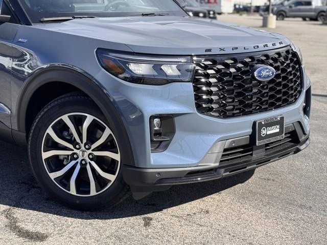 2026 Ford Explorer 6th Gen - Image 3 of 12