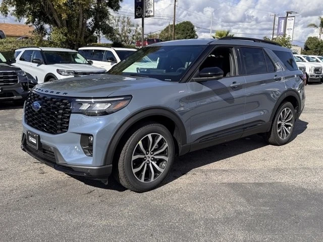 2026 Ford Explorer 6th Gen - Image 7 of 12