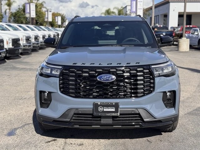 2026 Ford Explorer 6th Gen - Image 6 of 12