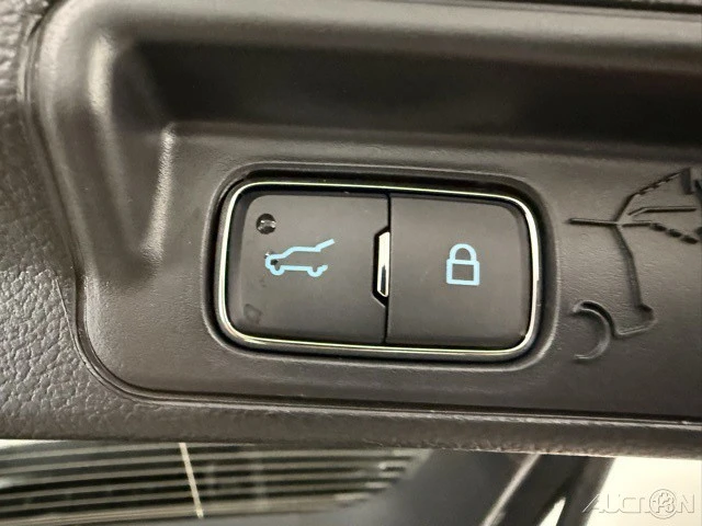 2026 Ford Explorer 6th Gen - Image 8 of 12