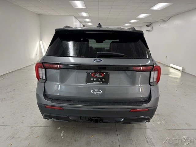 2026 Ford Explorer 6th Gen - Image 6 of 12
