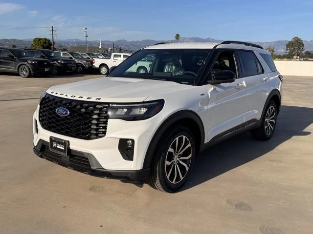 2026 Ford Explorer 6th Gen - Image 7 of 12