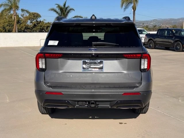 2026 Ford Explorer 6th Gen - Image 11 of 12