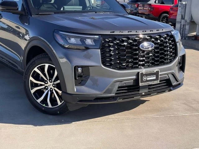 2026 Ford Explorer 6th Gen - Image 3 of 12