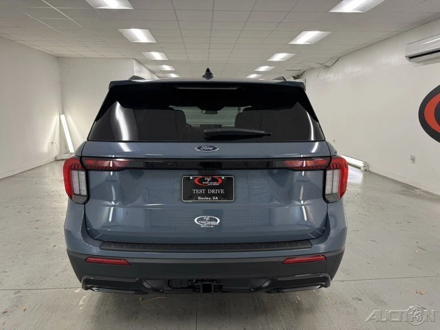 2026 Ford Explorer 6th Gen - Image 5 of 12