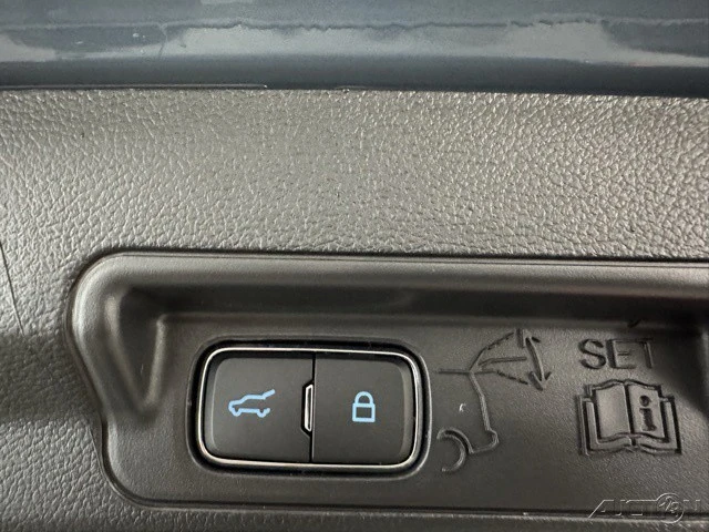 2026 Ford Explorer 6th Gen - Image 7 of 12