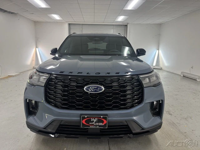 2026 Ford Explorer 6th Gen - Image 2 of 12