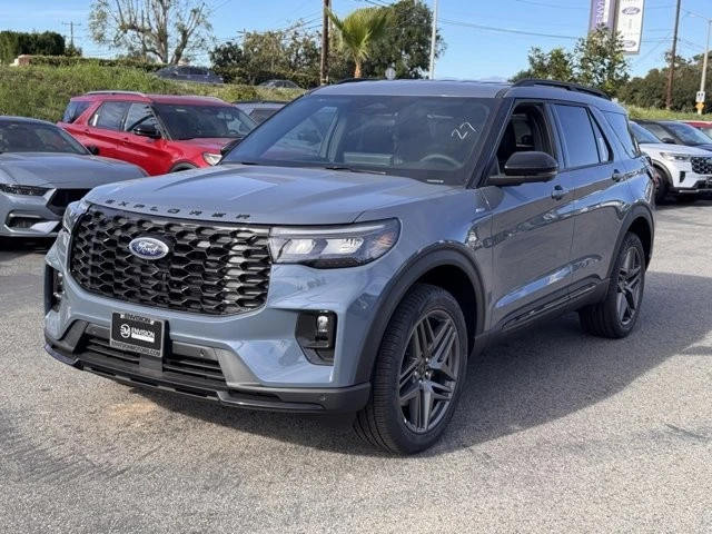 2026 Ford Explorer 6th Gen - Image 7 of 12