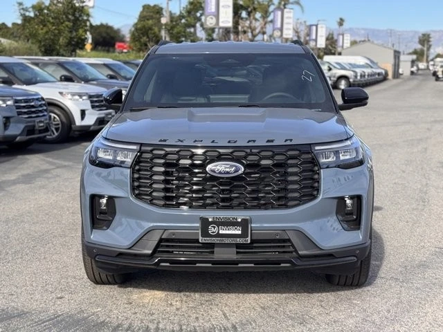 2026 Ford Explorer 6th Gen - Image 6 of 12