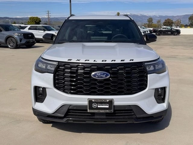 2026 Ford Explorer 6th Gen - Image 6 of 12