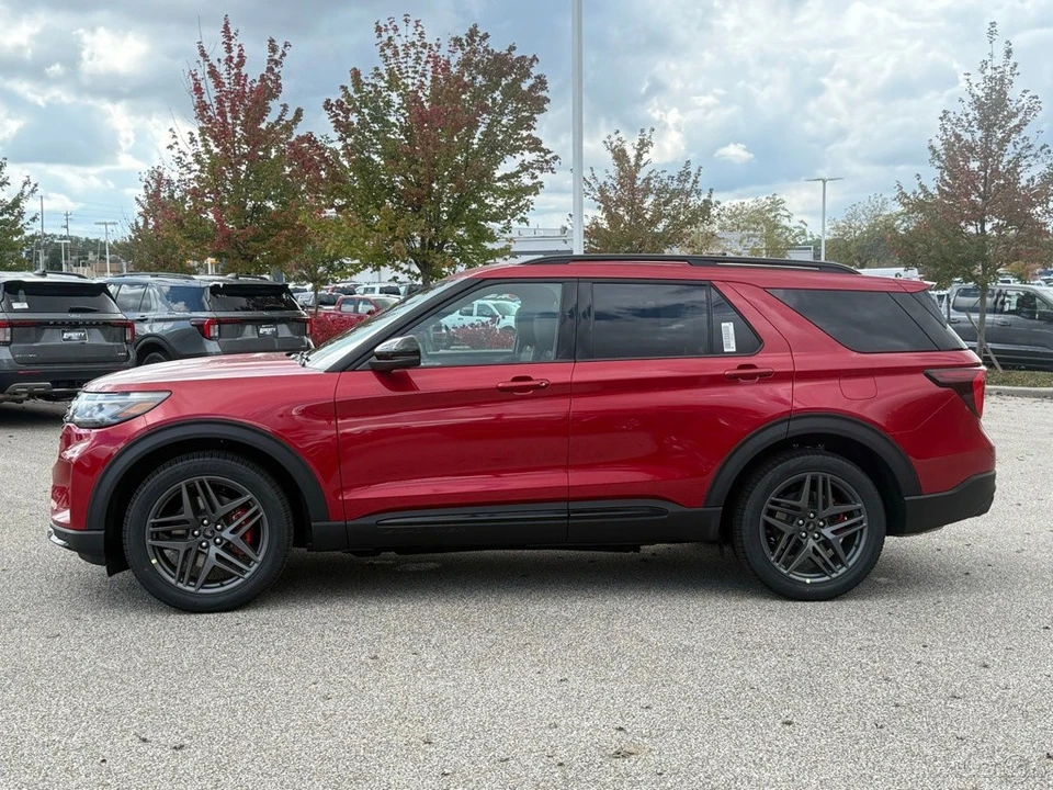 2026 Ford Explorer 6th Gen - Image 2 of 12