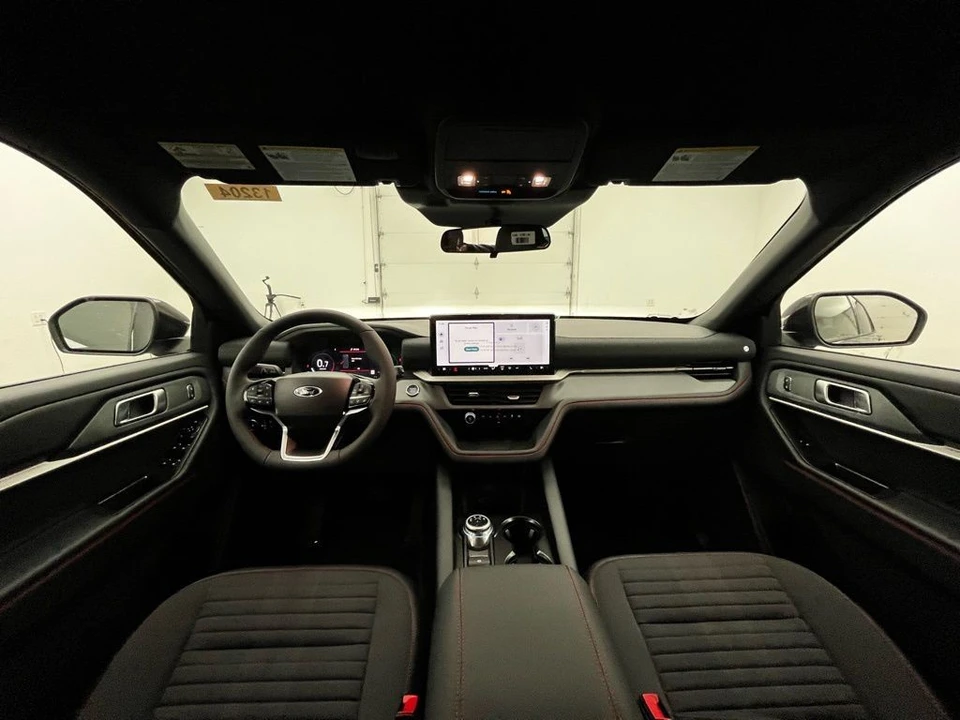 2026 Ford Explorer 6th Gen - Image 3 of 12