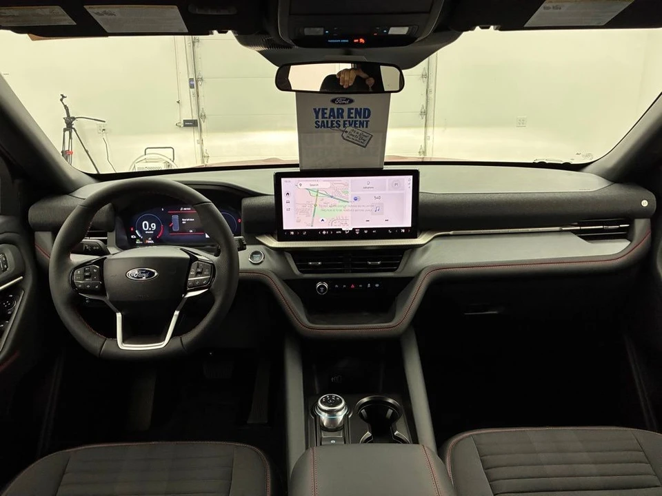 2026 Ford Explorer 6th Gen - Image 2 of 12
