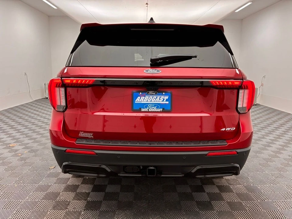 2026 Ford Explorer 6th Gen - Image 7 of 12