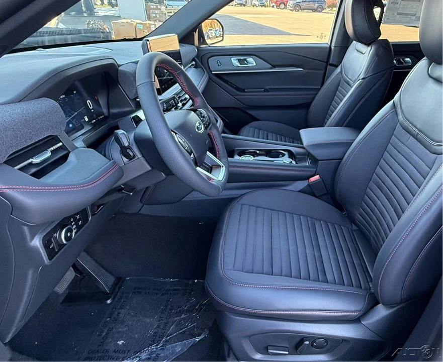 2026 Ford Explorer 6th Gen - Image 14 of 24
