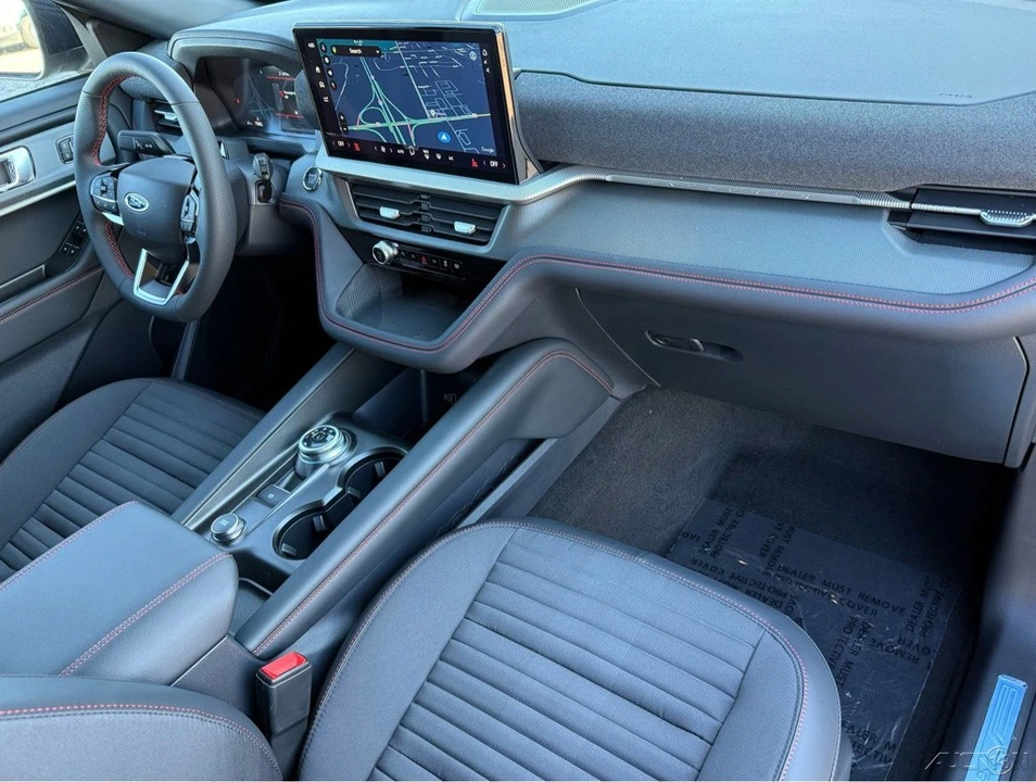 2026 Ford Explorer 6th Gen - Image 21 of 24