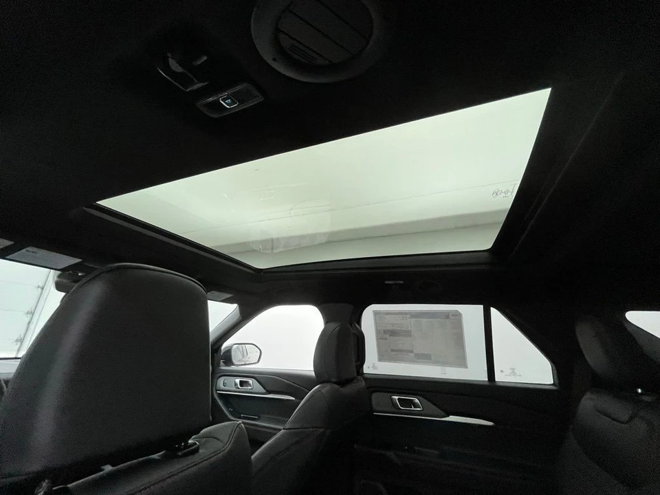 2026 Ford Explorer 6th Gen - Image 4 of 12