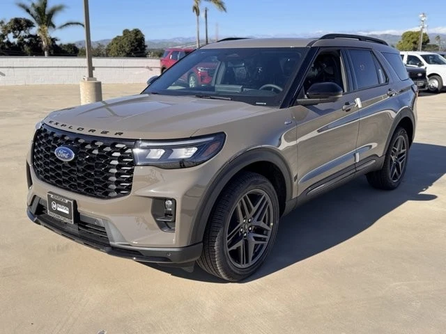2026 Ford Explorer 6th Gen - Image 7 of 12