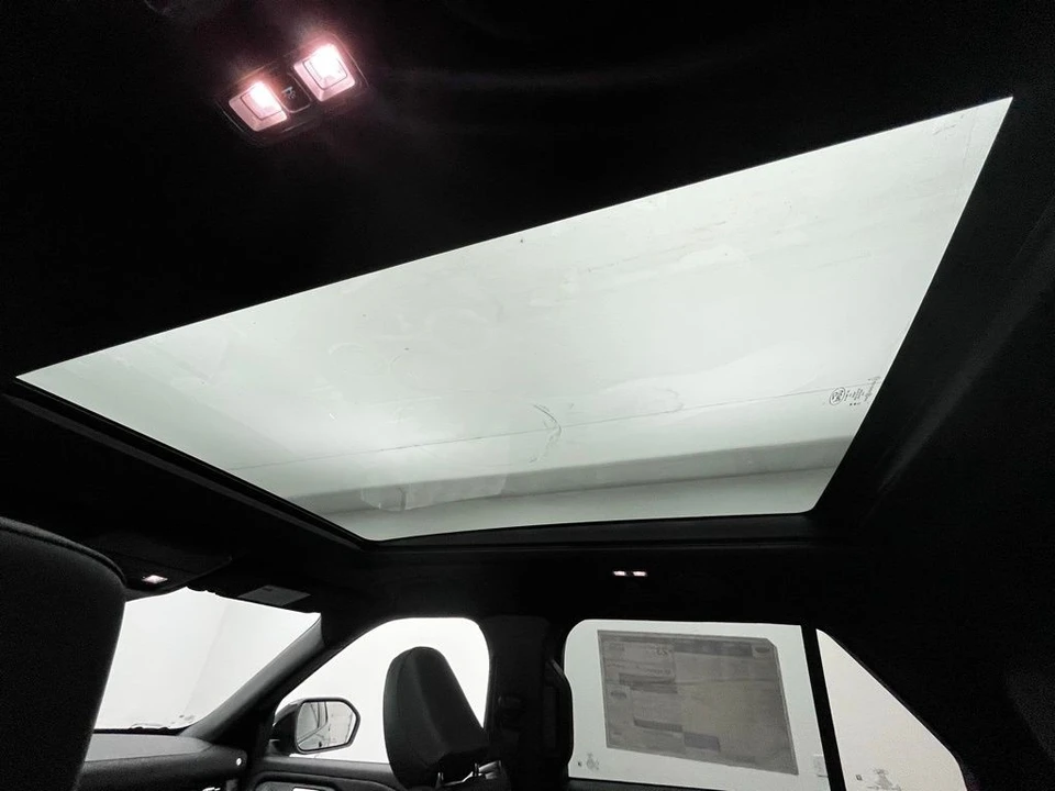 2026 Ford Explorer 6th Gen - Image 3 of 12