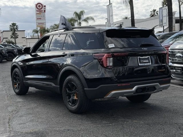 2026 Ford Explorer 6th Gen - Image 6 of 31