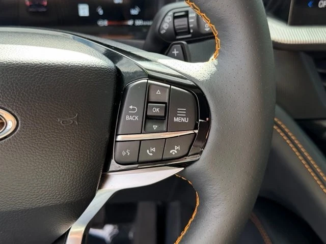 2026 Ford Explorer 6th Gen - Image 22 of 31