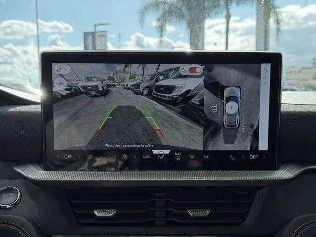 2026 Ford Explorer 6th Gen - Image 25 of 31